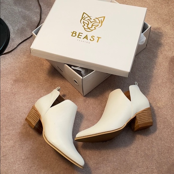 White Booties - Picture 1 of 4